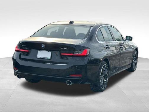 2026 BMW 330 xDrive NA