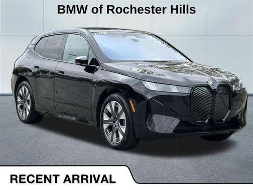 Black Sapphire Metallic 2026 BMW iX xDrive60