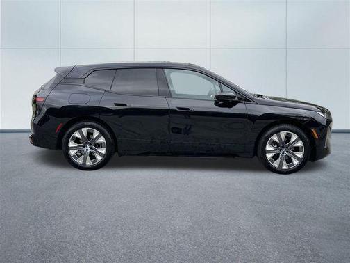 Black Sapphire Metallic 2026 BMW iX xDrive60