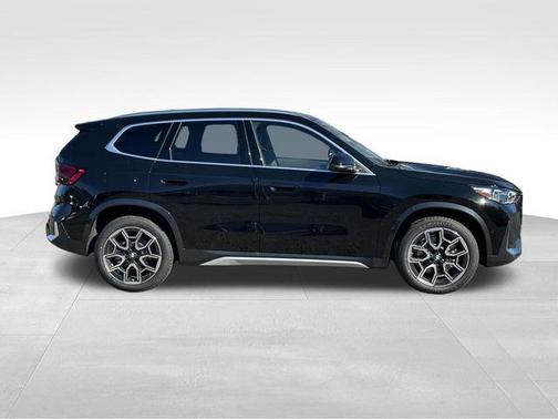 Jet Black 2026 BMW X1 xDrive28i