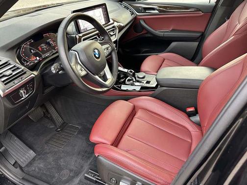 2023 BMW X4 xDrive30i