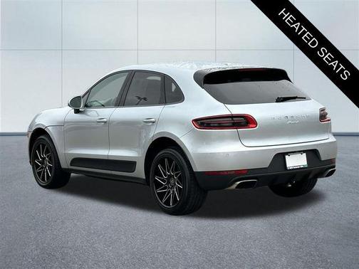 2018 Porsche Macan Base