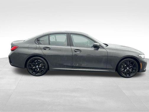 2026 BMW 330 xDrive NA