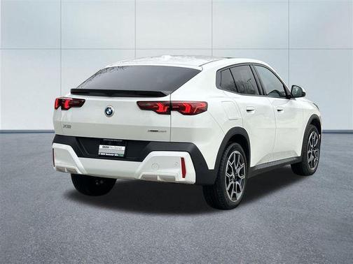 2026 BMW X2 xDrive28i