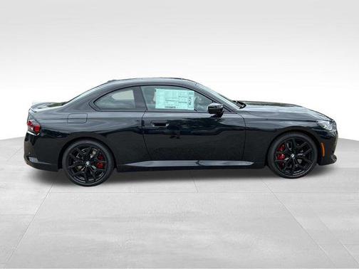 2025 BMW M240 i xDrive