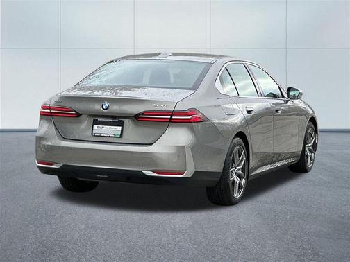 2026 BMW 530 xDrive