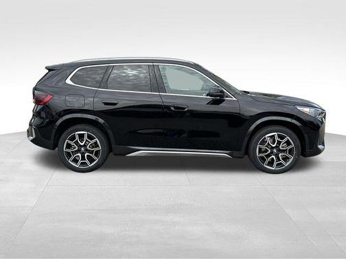 Jet Black 2026 BMW X1 xDrive28i