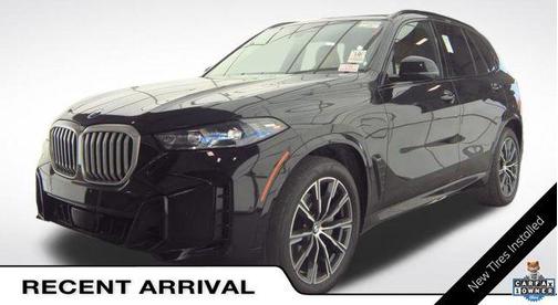 Black Sapphire Metallic 2024 BMW X5 xDrive40i