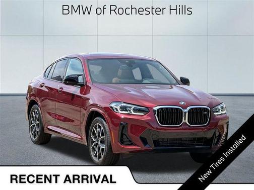Aventurin Red Metallic 2025 BMW X4 M40i