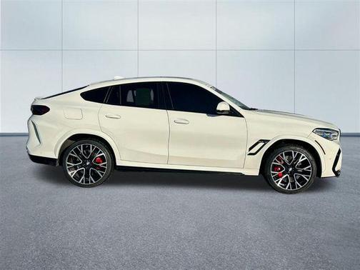 2023 BMW X6 M 