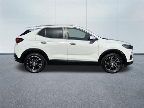 Summit White 2021 Buick Encore GX Select