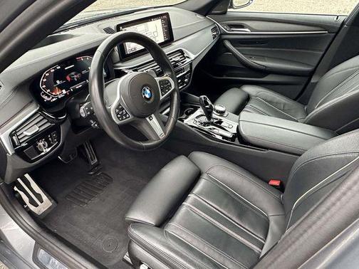 2023 BMW M550 i Xdrive