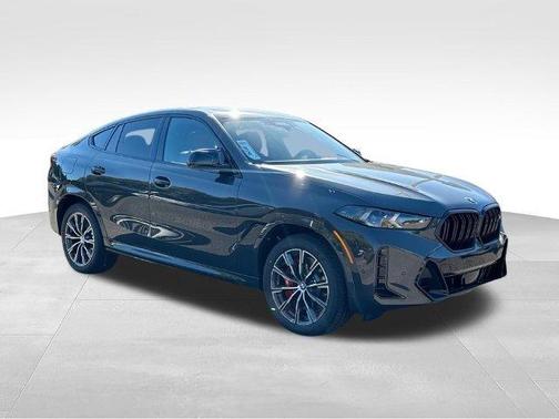 Dravit Grey Metallic 2027 BMW X6 M60i