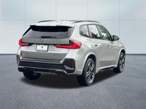 2025 BMW X1 M35i