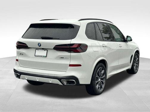 2026 BMW X5 PHEV xDrive50e