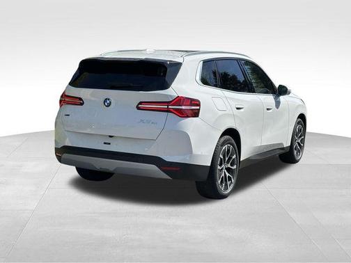 Alpine White 2026 BMW X3 30 xDrive