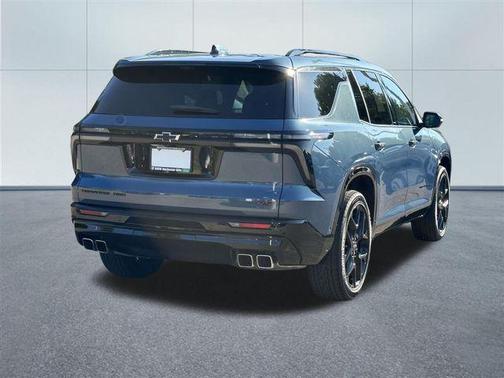 2025 Chevrolet Traverse RS
