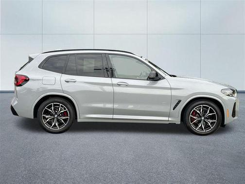 2023 BMW X3 M40i