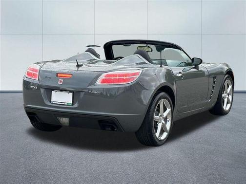 2008 Saturn Sky Red Line