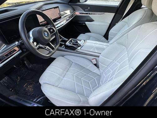 2025 BMW i7 xDrive60