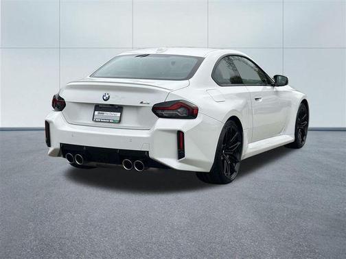 Alpine White 2024 BMW M2