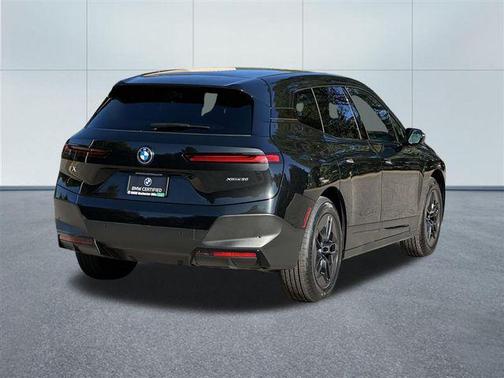 2025 BMW iX xDrive50