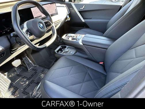 2025 BMW iX xDrive50