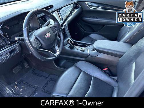 2021 Cadillac XT6 Premium Luxury AWD