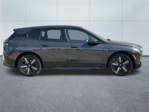 Dark Graphite Metallic 2024 BMW iX xDrive50