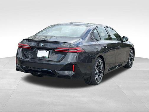 Dark Graphite Metallic 2027 BMW 530 i xDrive