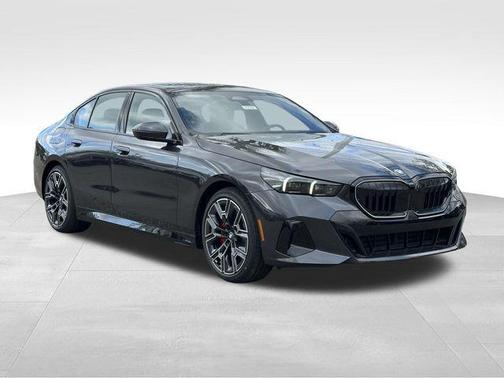 Dark Graphite Metallic 2027 BMW 530 i xDrive