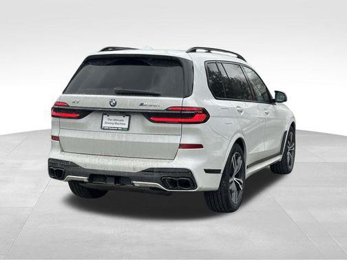 2026 BMW X7 M60i