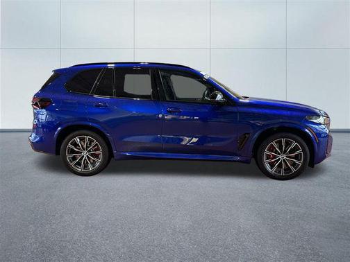 2024 BMW X5 M60i