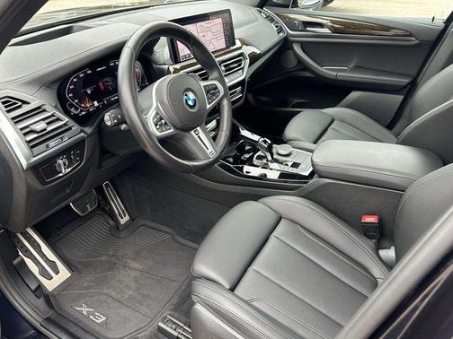 Carbon Black Metallic 2023 BMW X3 M40i