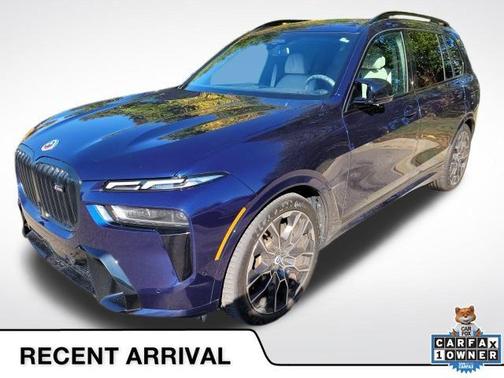 2023 BMW X7 M60i