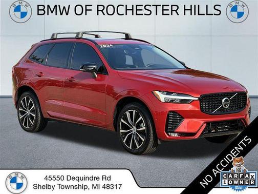 2024 Volvo XC60 B5 Plus Dark Theme