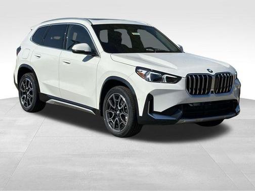 Alpine White 2026 BMW X1 xDrive28i