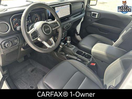 Bright White Clearcoat 2024 Jeep Wrangler 4-Door Sahara 4x4