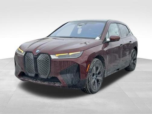 2025 BMW iX xDrive50