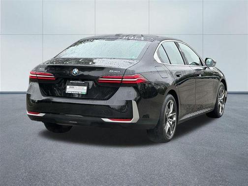 Black Sapphire Metallic 2026 BMW 530 xDrive