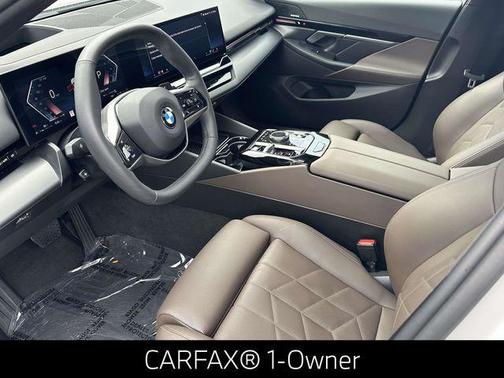 2024 BMW 530 i xDrive