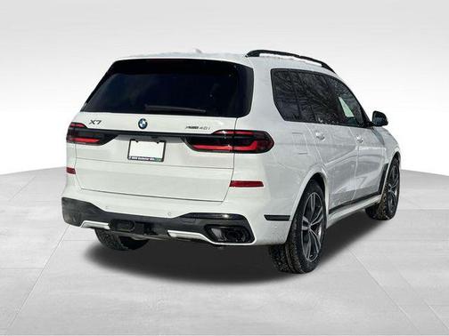 2026 BMW X7 xDrive40i