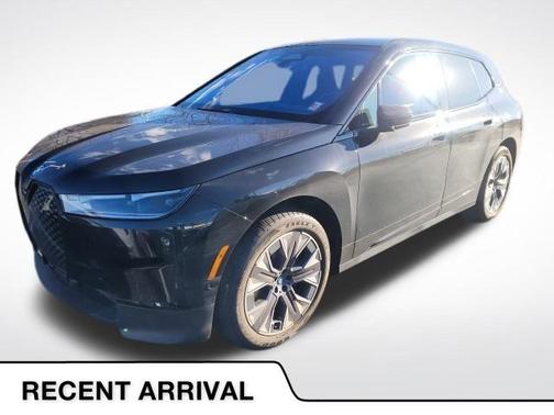 2025 BMW iX xDrive50