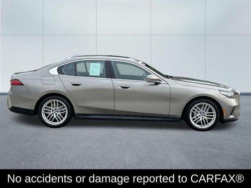 2024 BMW 530 i xDrive