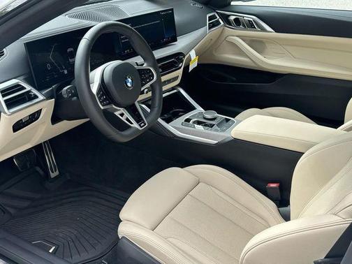 Alpine White 2026 BMW 430 i xDrive