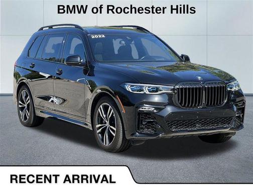 Black Sapphire Metallic 2022 BMW X7 M50i