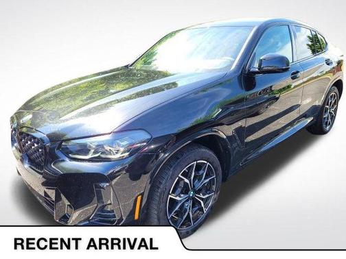 Black Sapphire Metallic 2025 BMW X4 xDrive30i