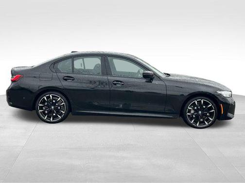 2026 BMW 330 xDrive NA