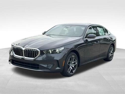 Dark Graphite Metallic 2027 BMW 530 xDrive