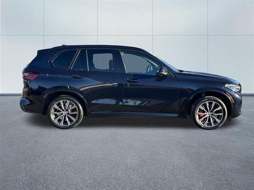 2023 BMW X5 M50i